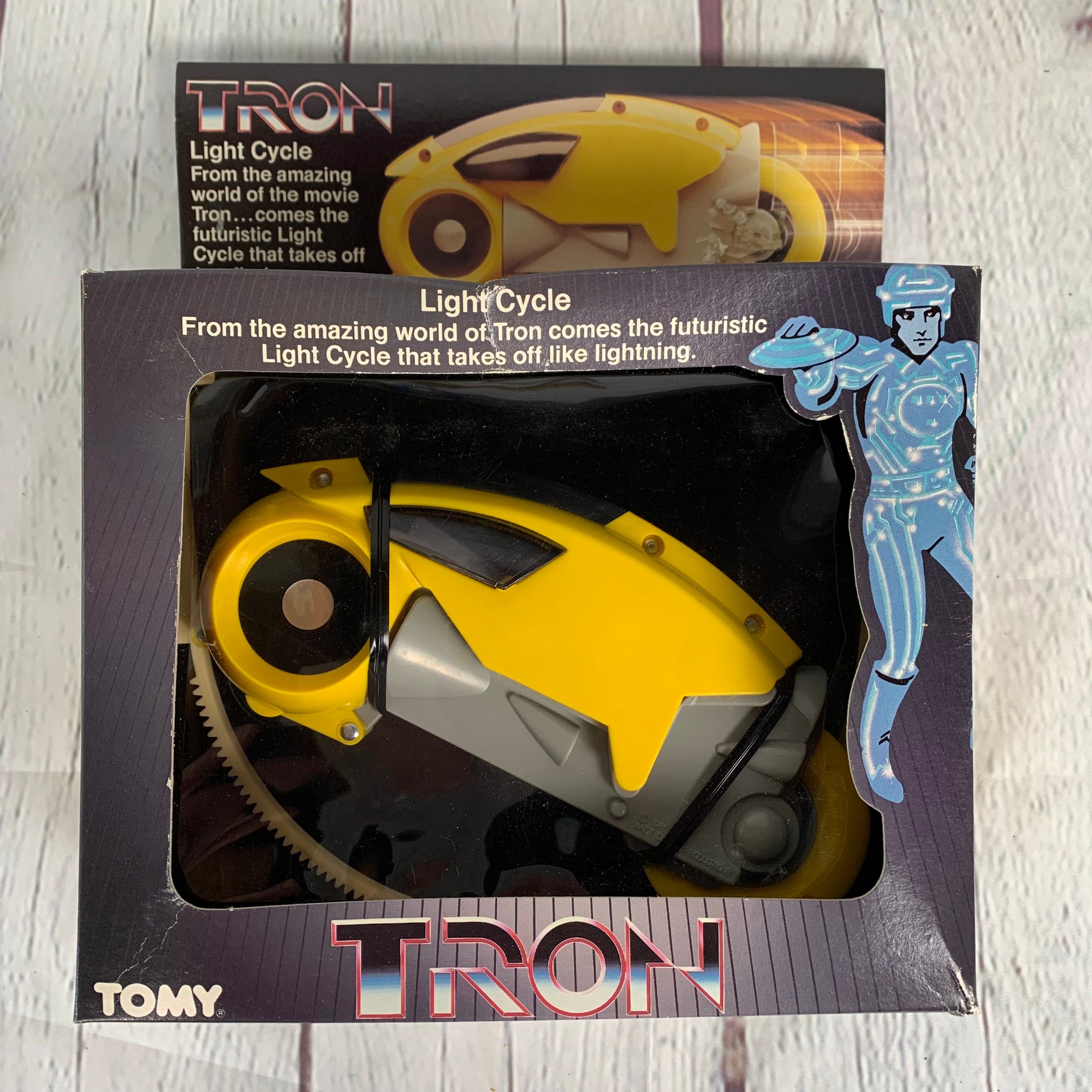 Tomy Tron Lightcycle and figure! - YouTube